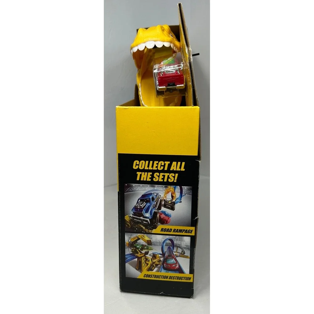 Zuru Metal Machines T-Rex Attack Track Set Double‎ Loop New in Box